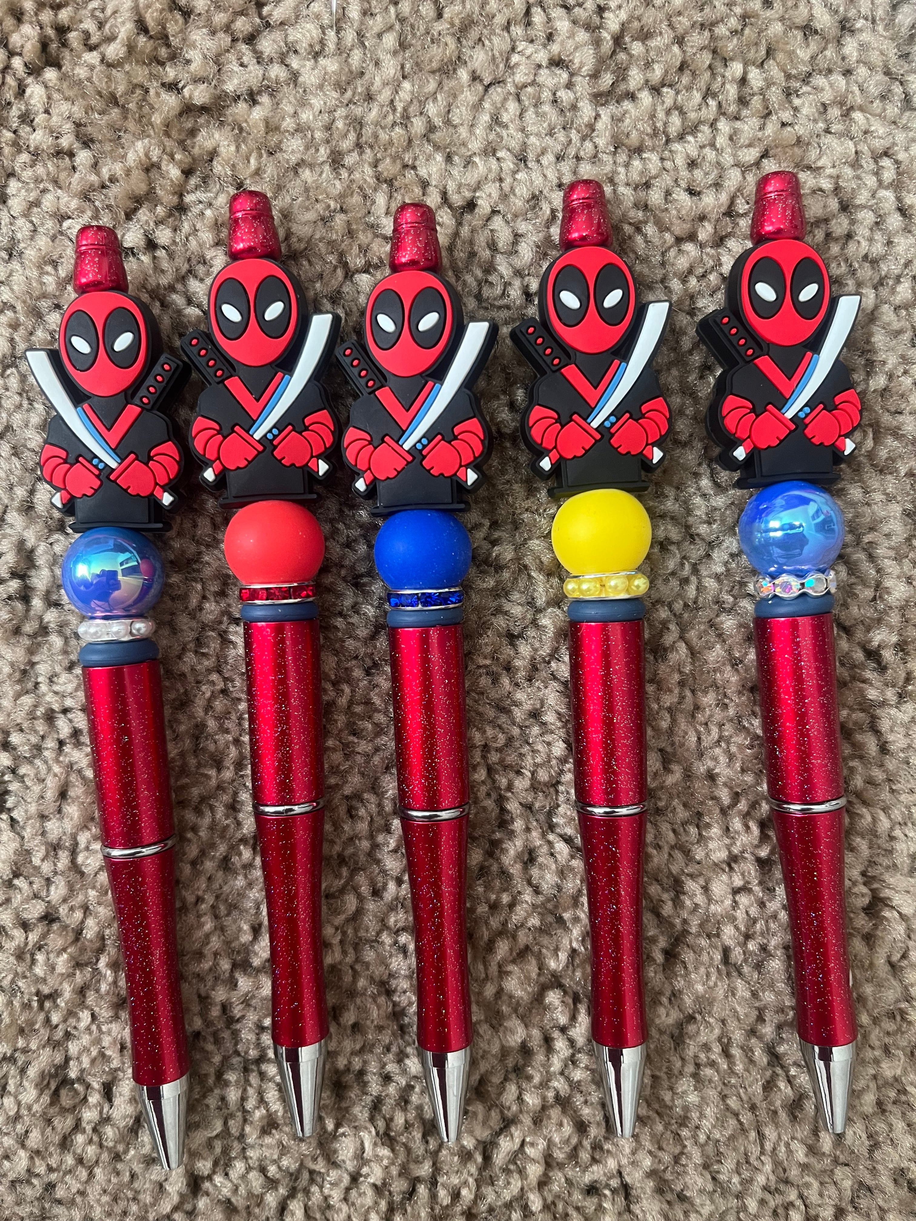 Movie theme pens